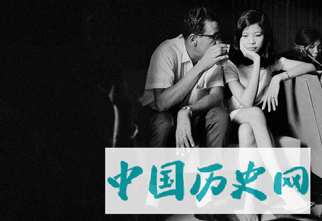 老照片中的黑镜头：上世纪世界各地性工作者群像