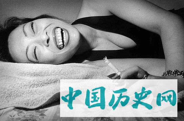 老照片中的黑镜头：上世纪世界各地性工作者群像