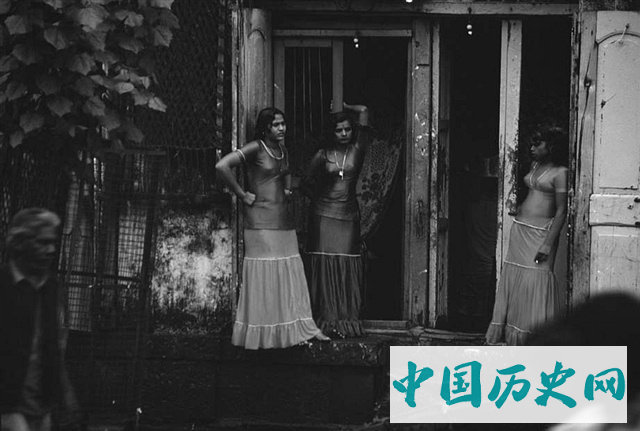 老照片中的黑镜头：上世纪世界各地性工作者群像