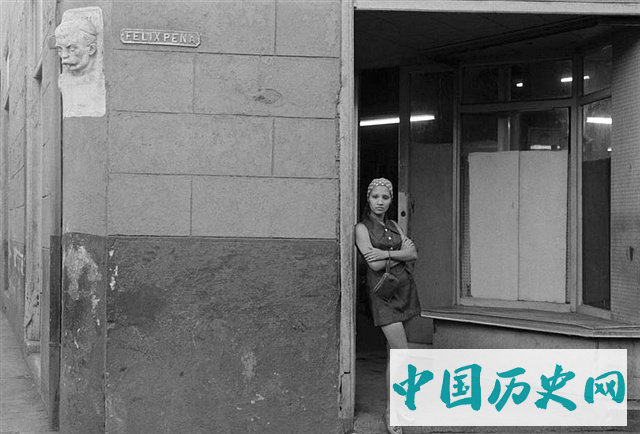 老照片中的黑镜头：上世纪世界各地性工作者群像