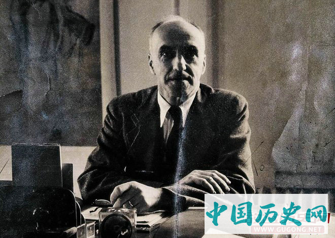 司徒雷登，国共内战期间，曾任美国驻华大使