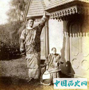 清朝最高和最矮的人：身居海外娶外国人一个结2次婚