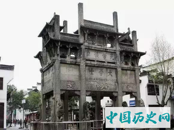 古色古香：中国保存最完好的10大古城