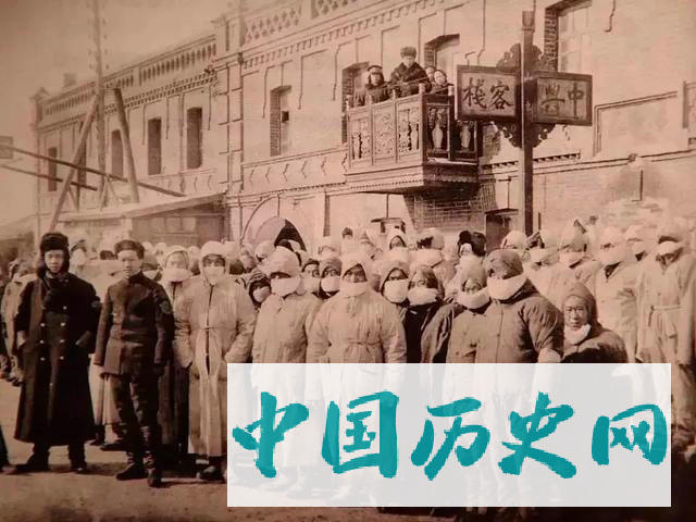 他设计了中国第一枚口罩，67天内控制了百年前的东北大鼠疫