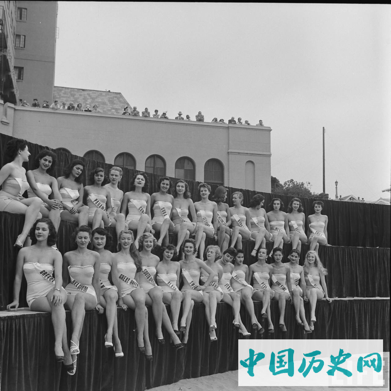 1952年首届世界环球小姐选美赛投降没几年的日本也参加了