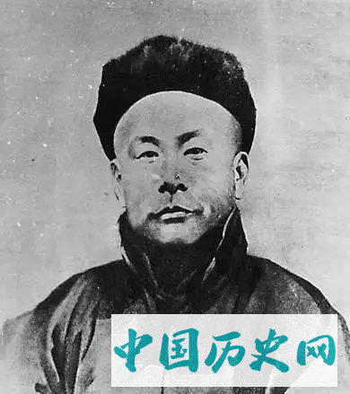 1989年专家打开霍元甲陵墓，法医见到尸骨后解开了霍元甲真正死因