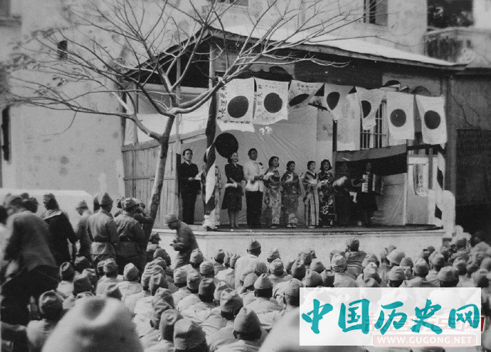 老照片,二战时期比日本鬼子更疯狂的日本女人