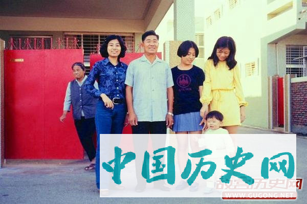台湾老照片：走进1972年的台南人家