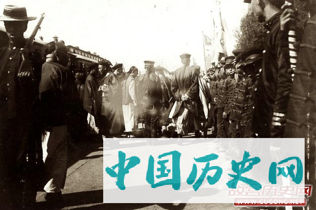 天津老照片：光绪三十二年天津卫 竣工通车的金汤桥