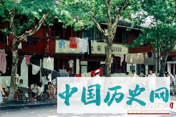 80年代老照片：八十年代初的休闲时光