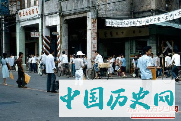 80年代老照片：远去的记忆 八十年代的青年们