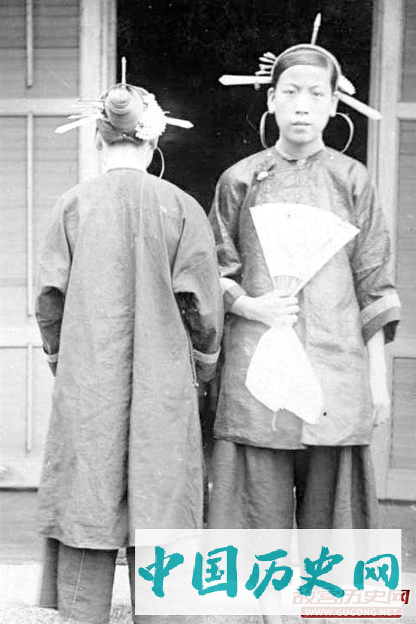 福州老照片：二十世纪初的福州女 传统头饰三把刀