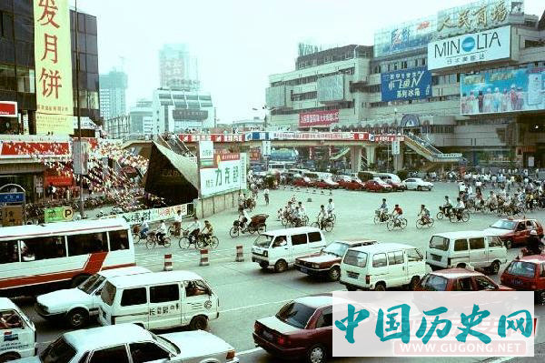 成都老照片：雄起 九十年代的成都街景