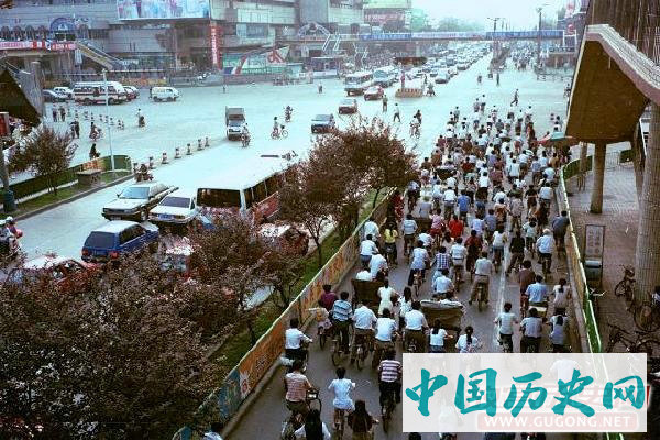 成都老照片：雄起 九十年代的成都街景