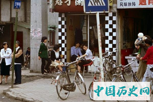 成都老照片：雄起 九十年代的成都街景