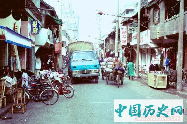 成都老照片：雄起 九十年代的成都街景