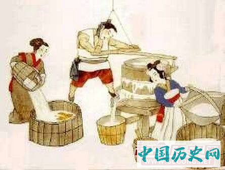 淮南王刘安是如何发明出豆腐的？