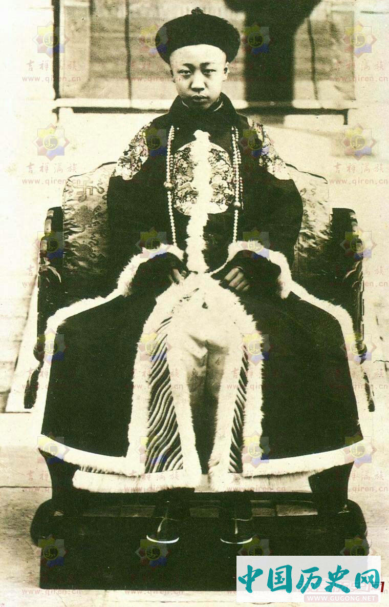 清朝皇帝画像：清朝历代皇帝画像与介绍