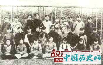 上海老照片：旧上海的女学生