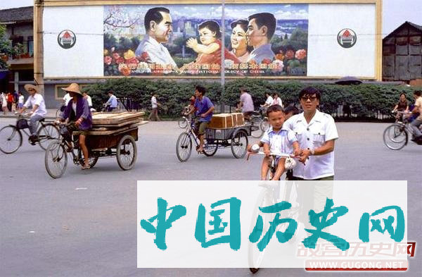 成都老照片：生活气息浓郁的蓉城 1985年