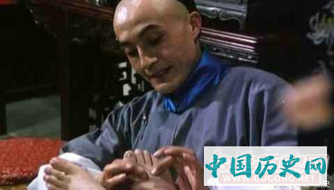 历史上的三个假太监，富贵权势和佳人全部拥有