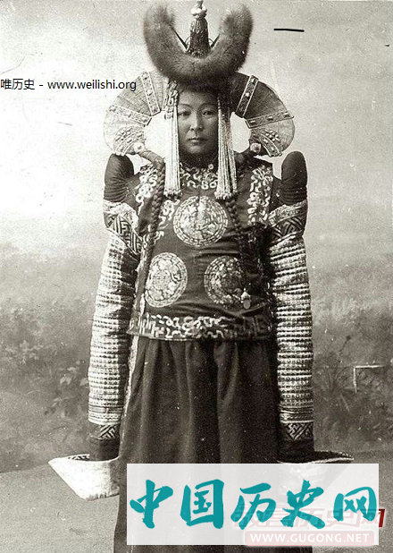 清朝老照片：蒙古上层女性个个霸气外露