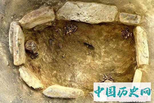 考古发现西藏西部高原丝绸之路重要文物遗存