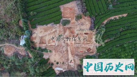 浙江开化龙坦明代青花瓷窑址