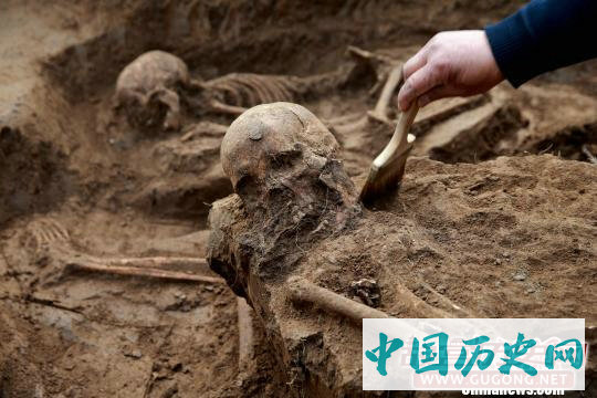 山东章丘东周遗址祭祀坑发现人牲遗存