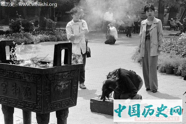 老照片：二十年前 大街上的你我他