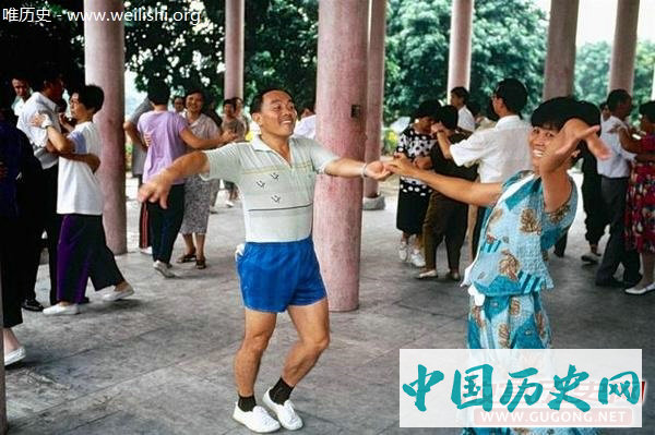 深圳老照片：1990年代初的深圳众生相