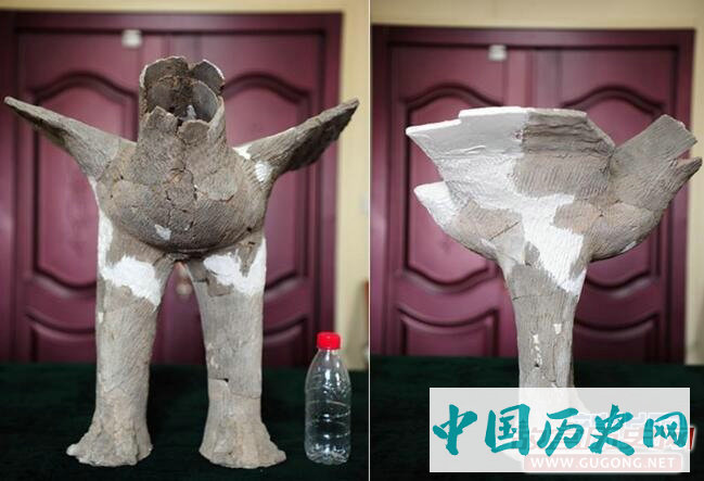 陕西石峁遗址发现距今4000年左右大型陶鹰