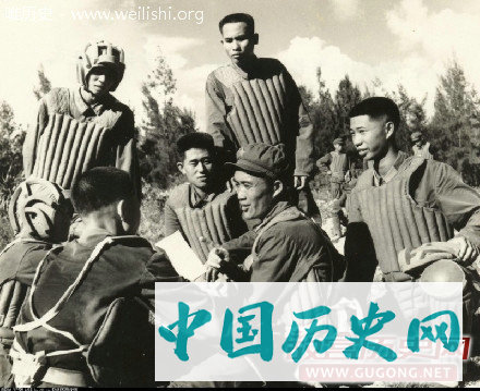 老照片：1970年代解放军训练
