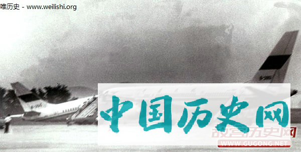 老照片：1990年白云机场飞机相撞抓拍
