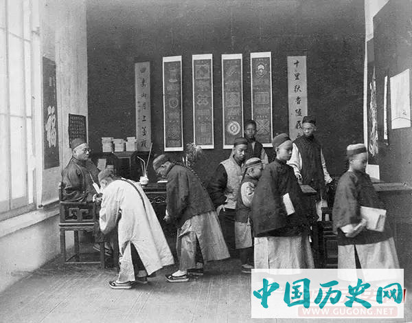 这才是真实晚清老照片，别再被清宫戏忽悠了