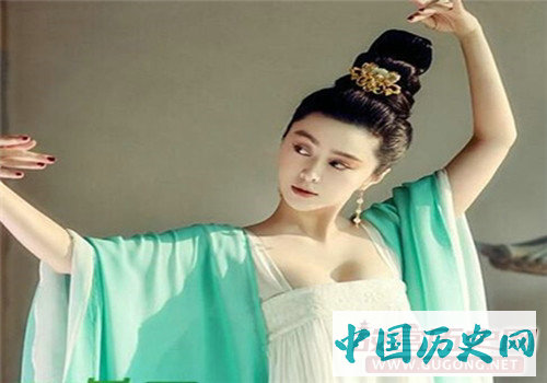唐玄宗为何能容忍杨贵妃为他人洗澡