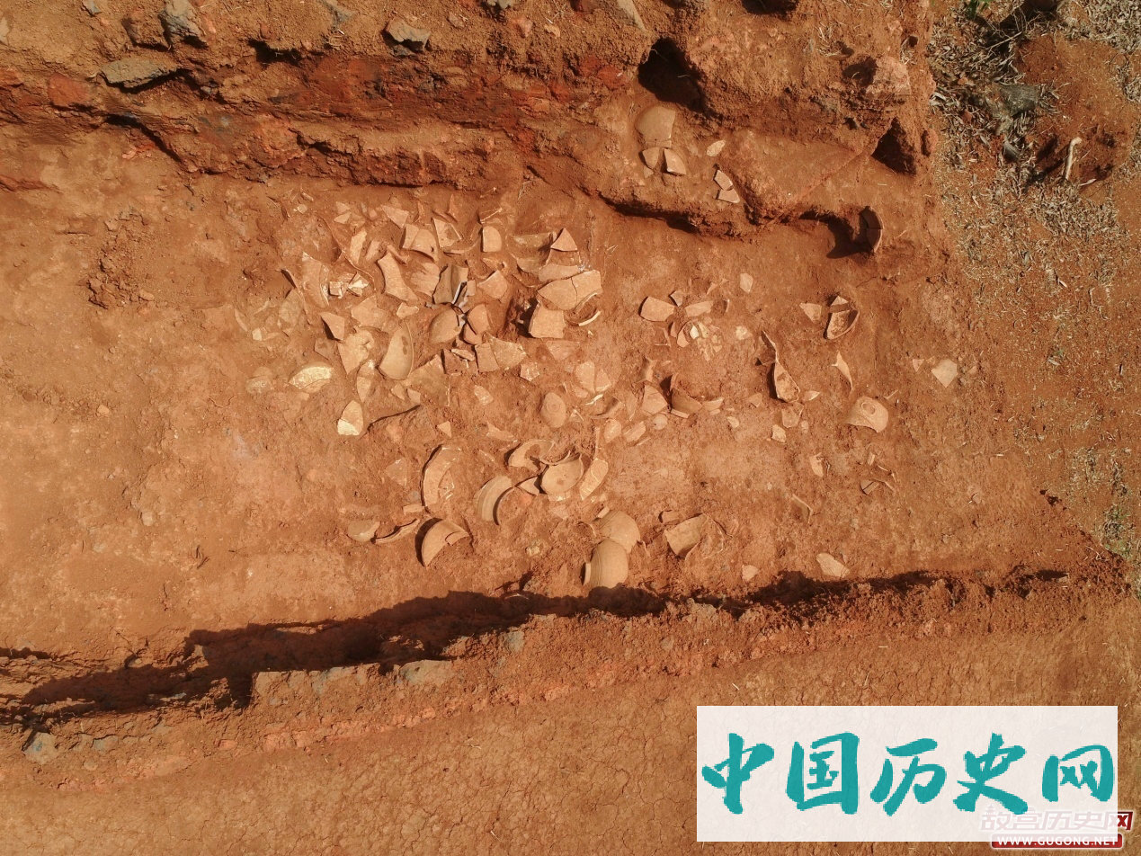 湖南湘阴青竹寺窑址首次发现东汉龙窑