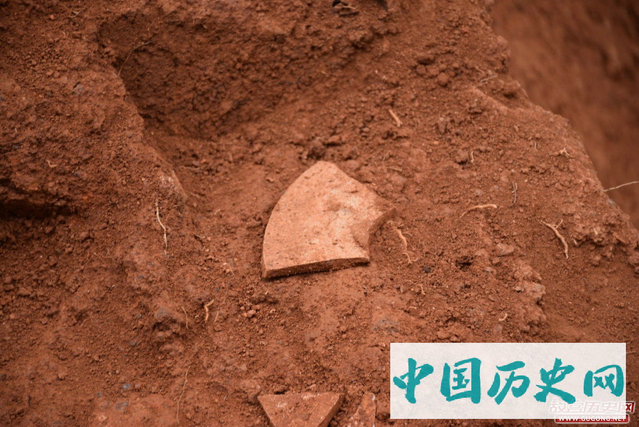 湖南湘阴青竹寺窑址首次发现东汉龙窑