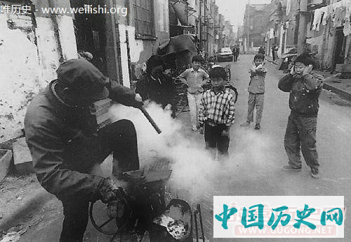 上海老照片：上海弄堂里的日子