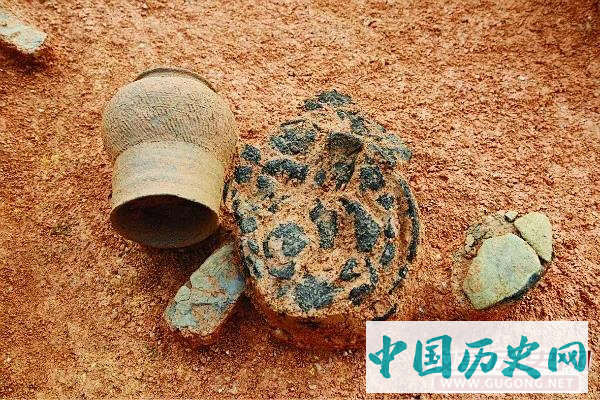 广州黄埔甘草岭遗址发现良渚文化玉琮