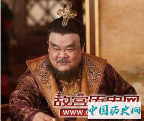 彪悍的安禄山和年轻的杨贵妃如何结成了干母子？