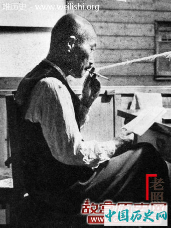 战犯东条英机绞刑前的羁押生活老照片