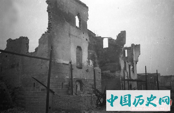 1943年末，会战结束后彻底沦为废墟的常德城