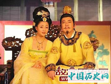 备受宠爱的杨贵妃为何没被立为皇后？