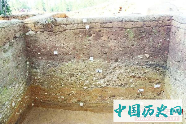 江西宜黄锅底山遗址发现环壕聚落