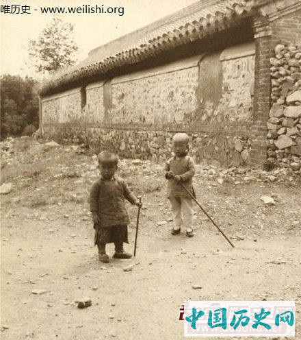 美国摄影师镜头下：清末孩子们的真实生活