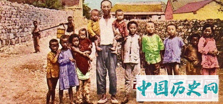 美国摄影师镜头下：清末孩子们的真实生活