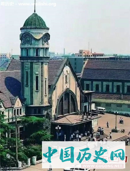 济南火车站:与其重建不如如原址建纪念碑昭示后人