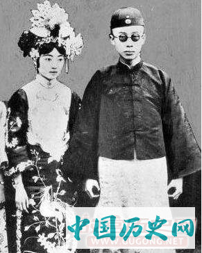 末代皇帝溥仪大婚时亲自为自己写了一首诗