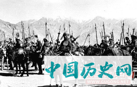 老照片：中国最后一只冷兵器骑兵